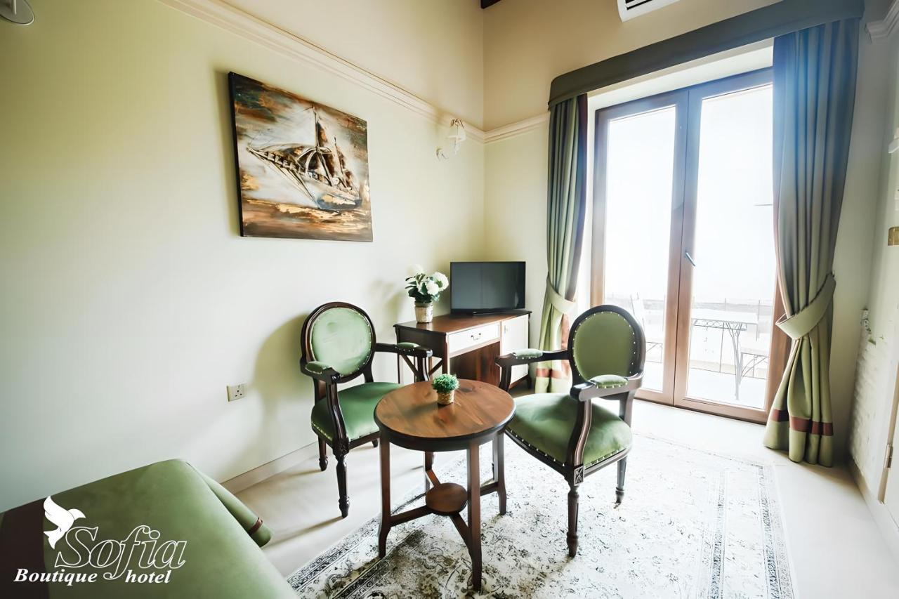 Sofia Boutique Отель Кирения