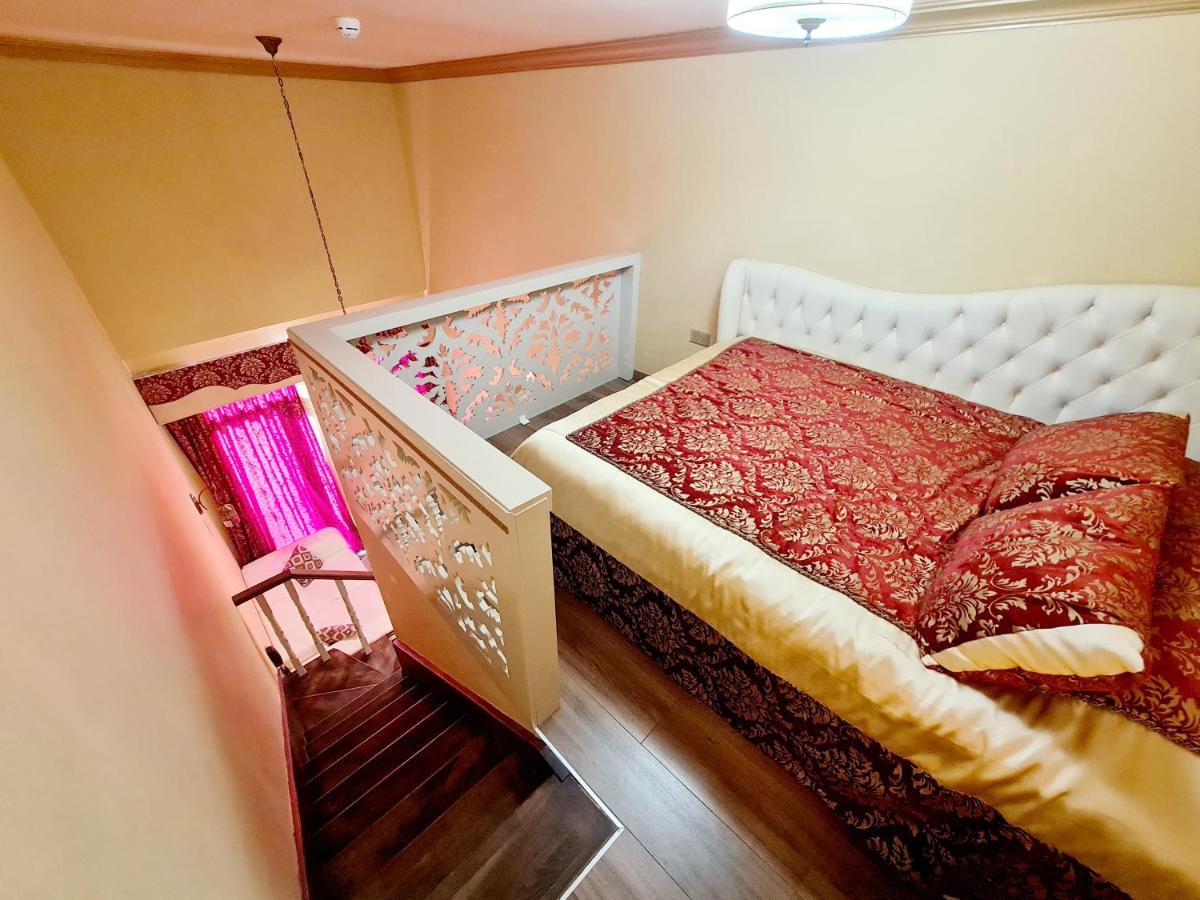 Sofia Boutique 3*