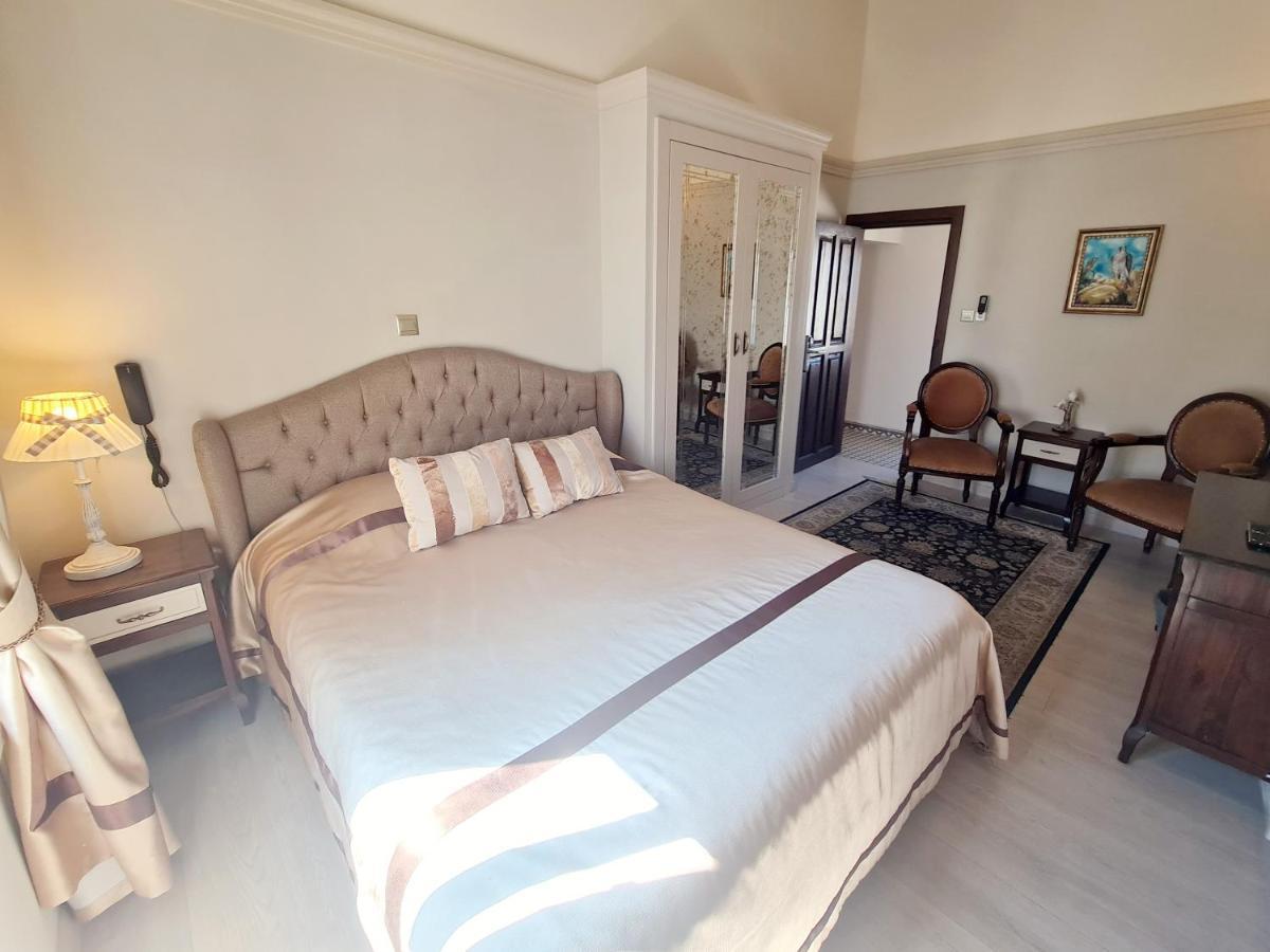 Sofia Boutique 3*