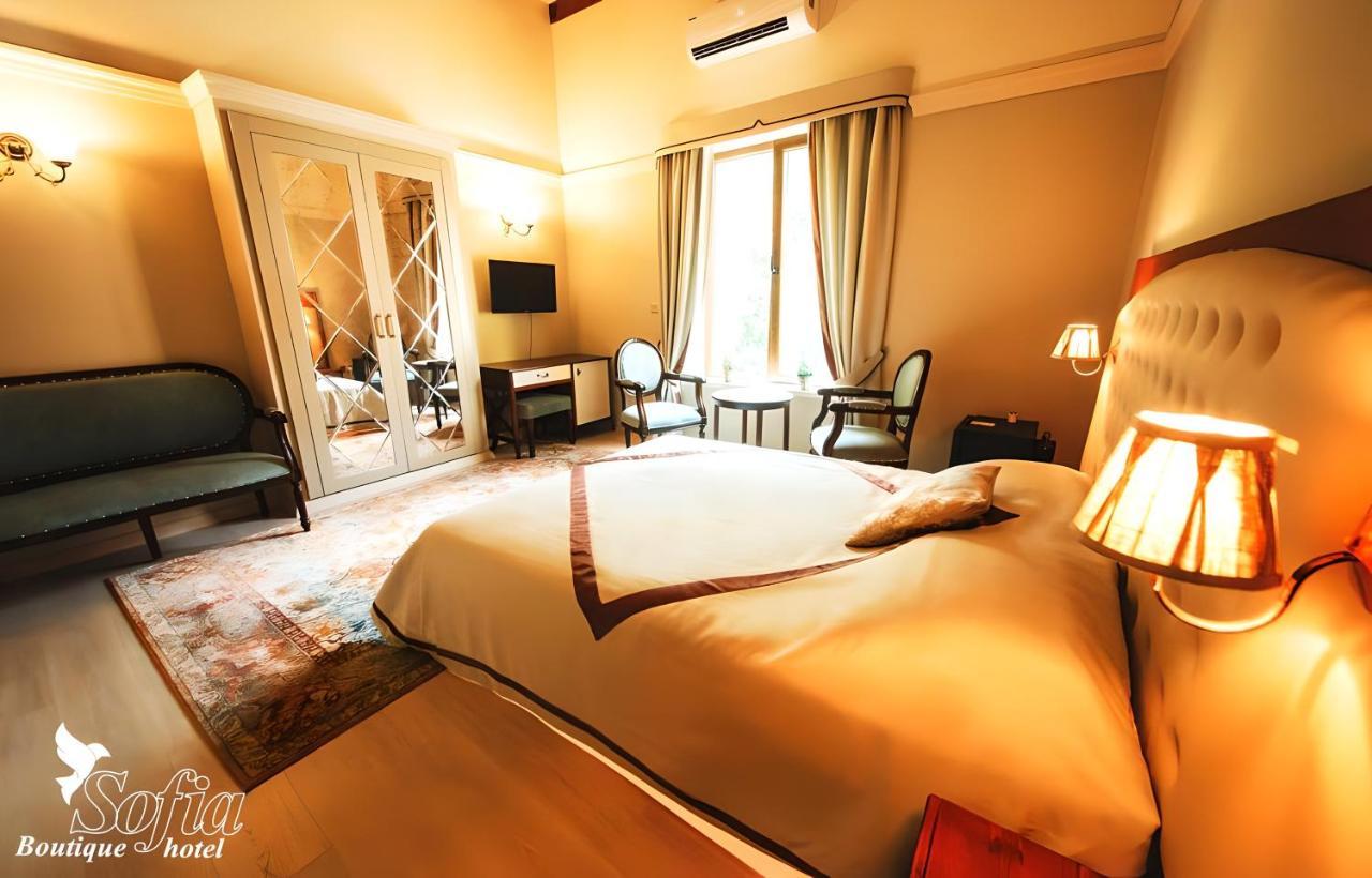 Sofia Boutique 3*